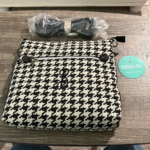 “B” Purse - Picture 1 of 7